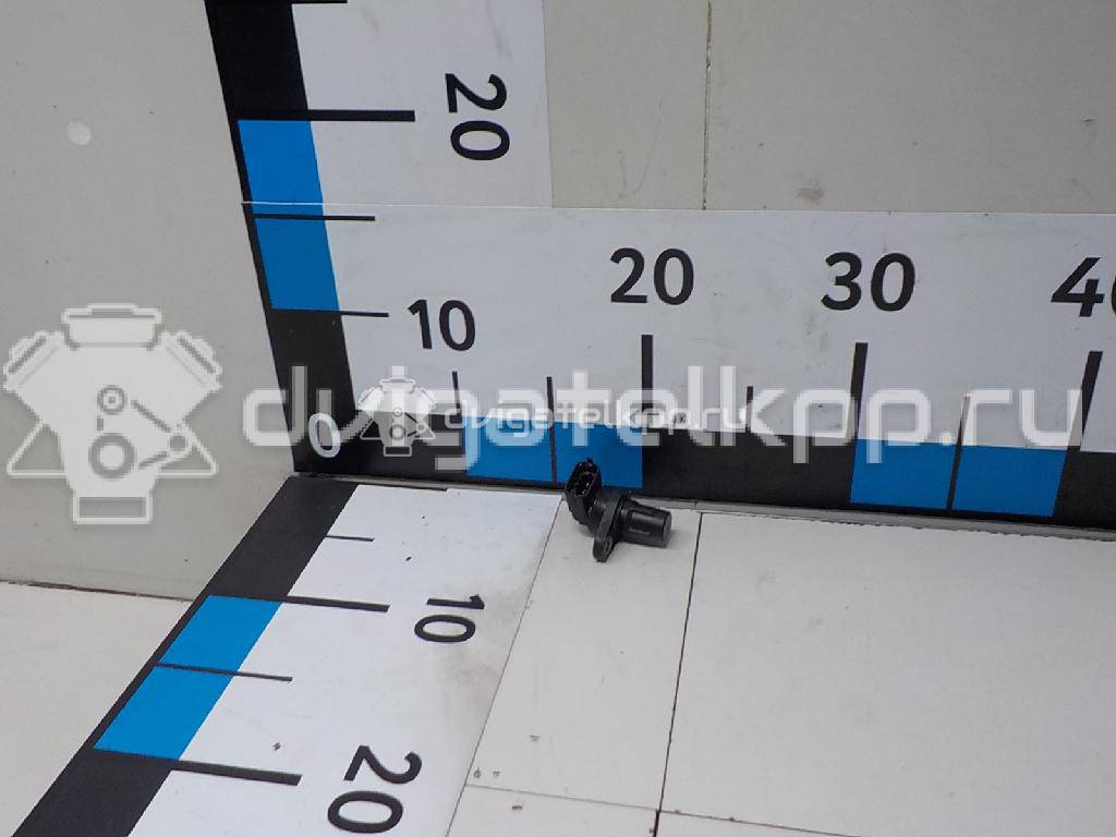 Фото Датчик положения распредвала  LR074065 для Land Rover Range Rover / Discovery {forloop.counter}}