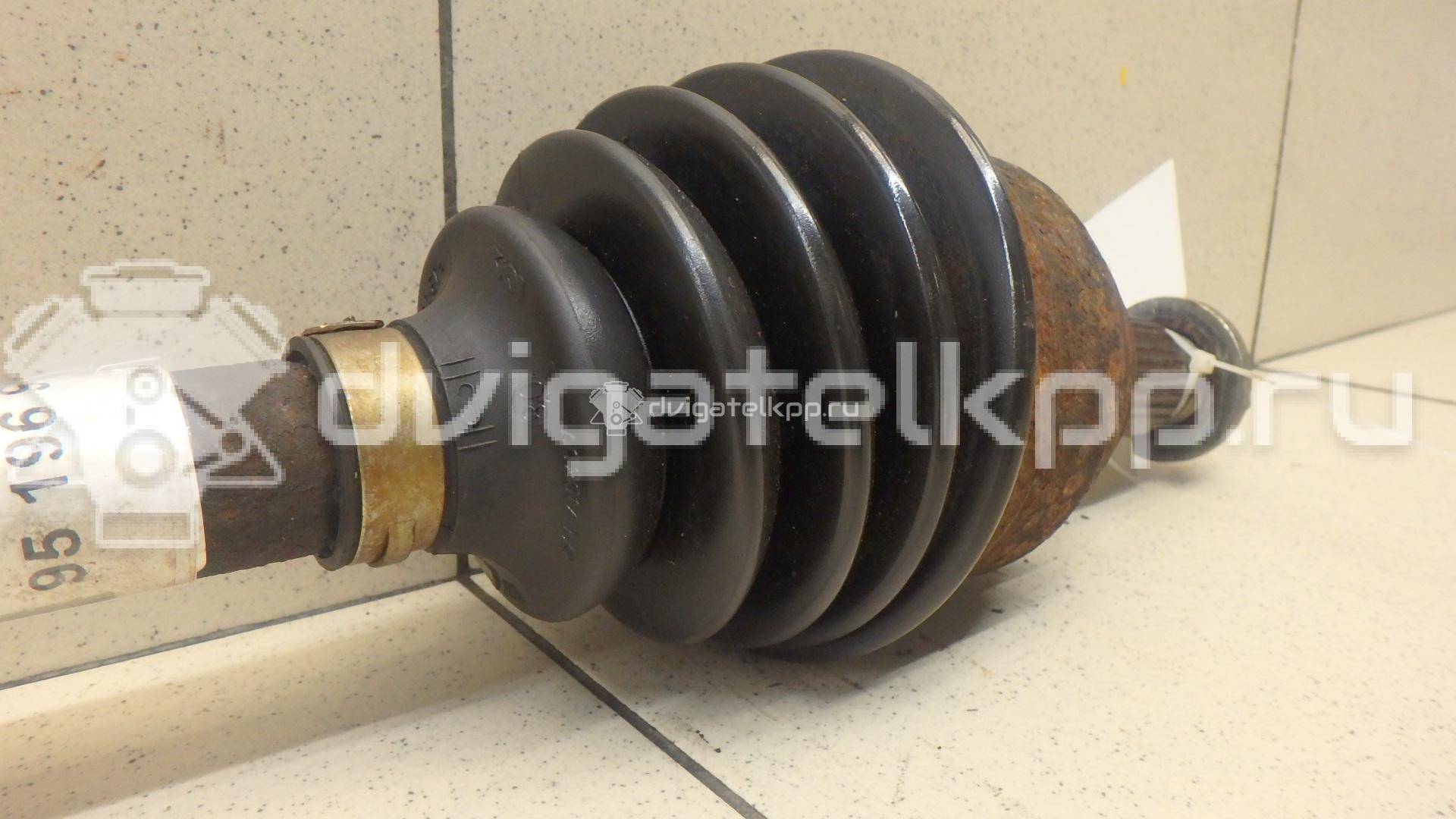 Фото Полуось задняя  LR014491 для Land Rover Freelander {forloop.counter}}
