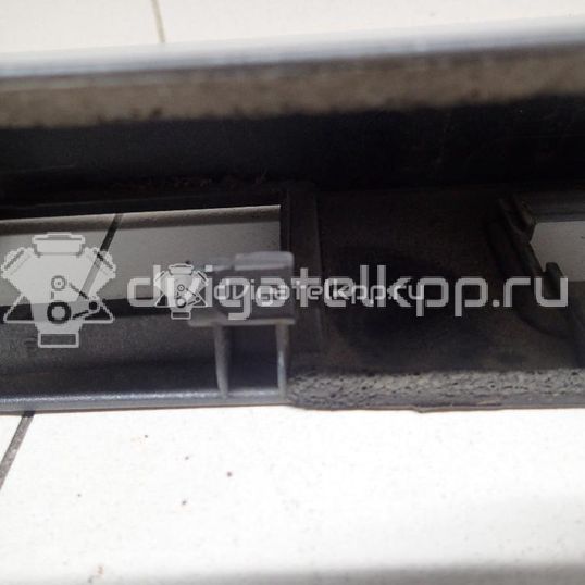 Фото Накладка двери багажника  LR006083 для land rover Freelander 2