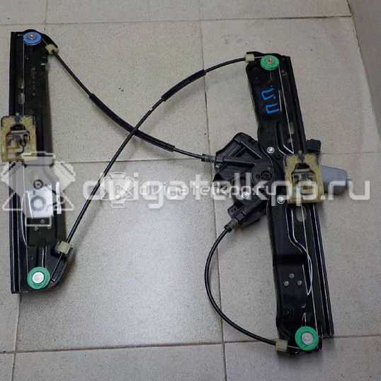 Фото Стеклоподъемник электр. передний правый  LR067998 для Land Rover Range Rover
