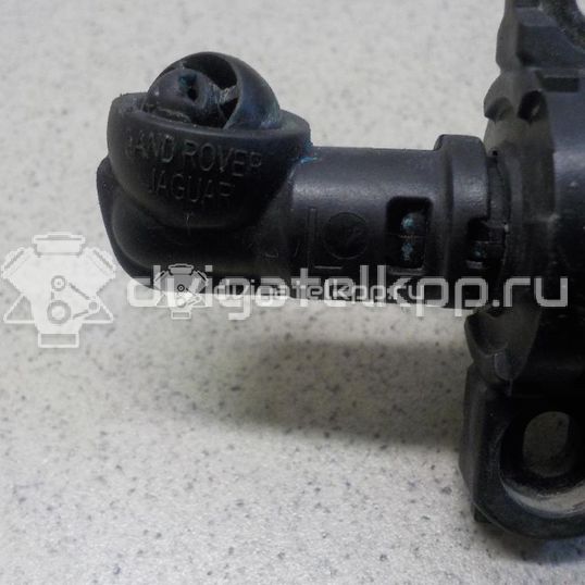 Фото Форсунка омывателя фары  LR024211 для Land Rover Range Rover