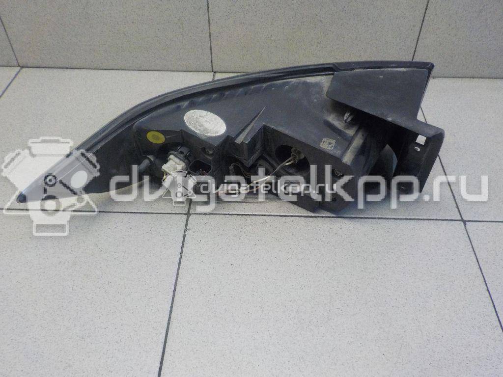 Фото Фонарь задний правый  LR037710 для Land Rover Range Rover {forloop.counter}}