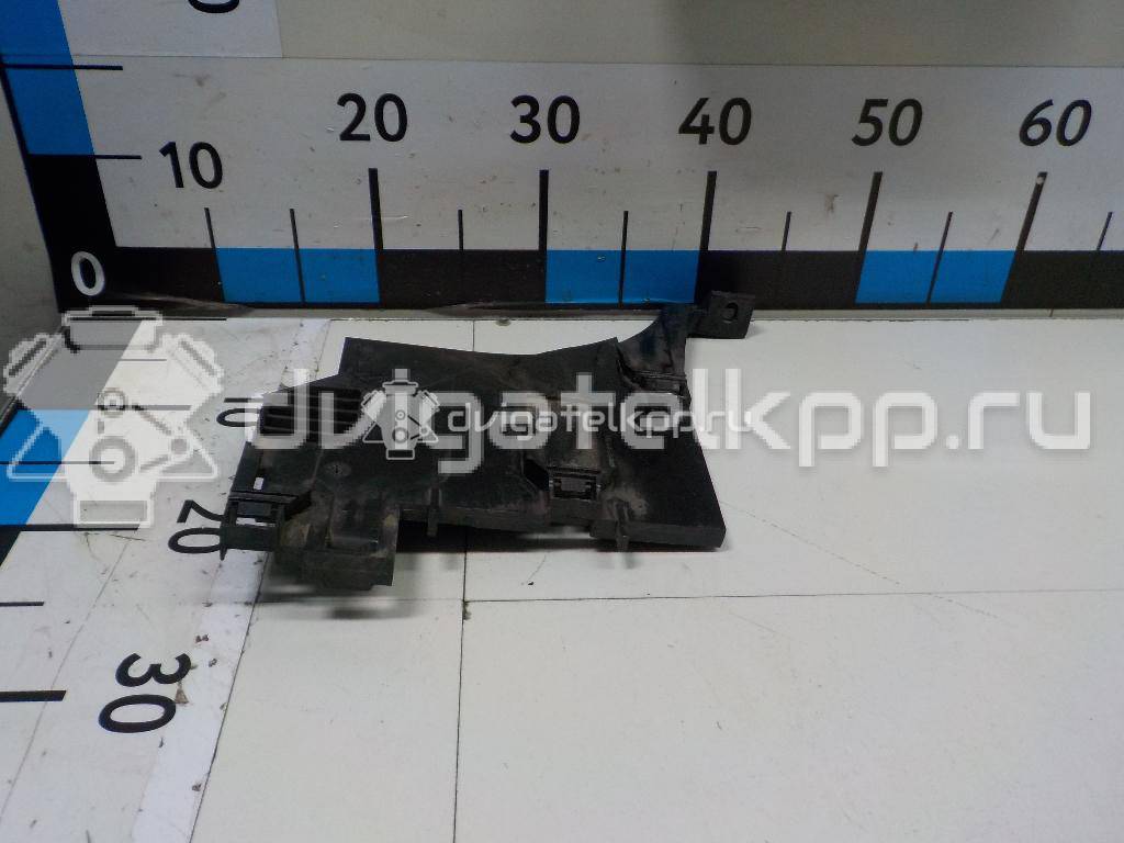 Фото Кронштейн фар левый  LR044484 для Land Rover Range Rover {forloop.counter}}