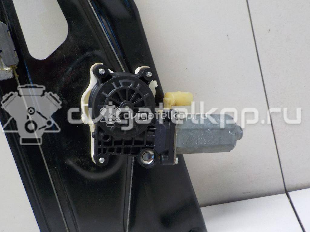 Фото Стеклоподъемник электр. задний левый  CVH500110 для Land Rover Range Rover {forloop.counter}}