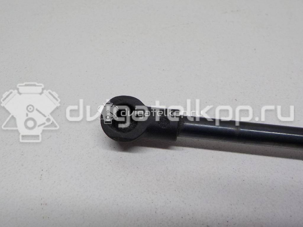 Фото Амортизатор капота  BKK760010 для Land Rover Range Rover {forloop.counter}}