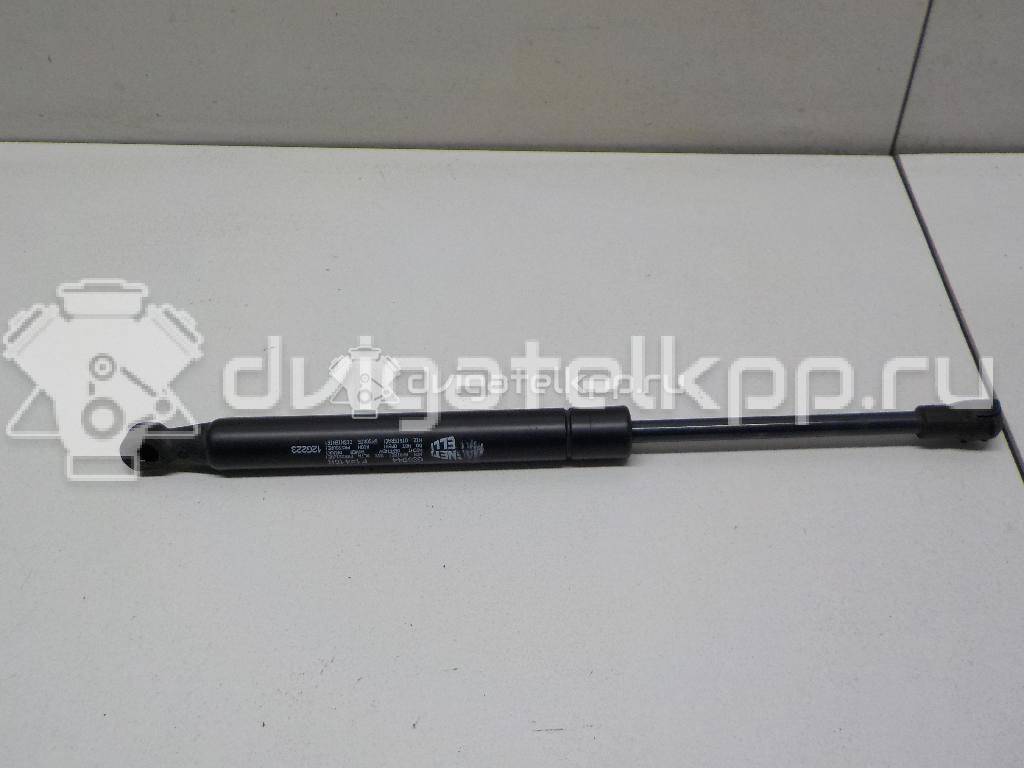 Фото Амортизатор капота  BKK760010 для Land Rover Range Rover {forloop.counter}}