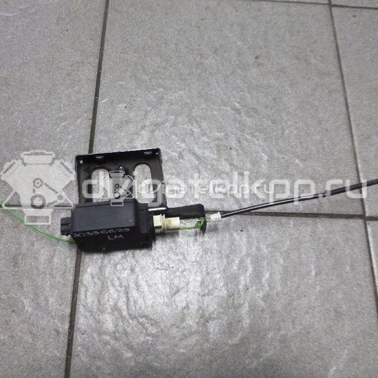 Фото Активатор замка крышки бензобака  67118352168 для land rover Range Rover III (LM)