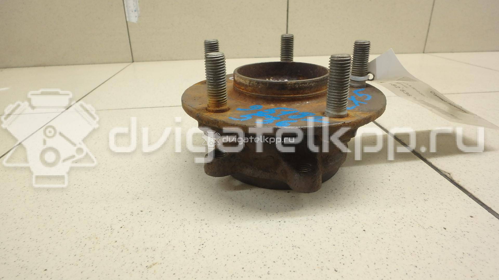 Фото Ступица передняя  KD353304XC для Mazda Cx-5 / Mx-5 / 6 / 3 {forloop.counter}}