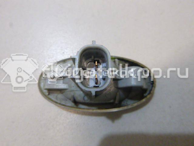 Фото Повторитель на крыло белый  GJ6A51120C для Mazda Mpv / Bt-50 Cd, Un / Bt-50 / 6 / 3 {forloop.counter}}