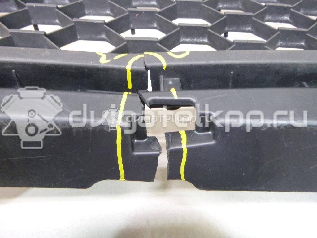 Фото Решетка в бампер центральная  BR5S501T0A для Mazda 3 {forloop.counter}}