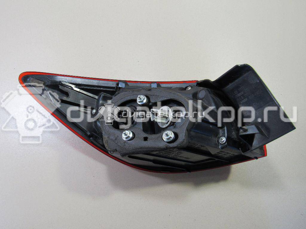 Фото Фонарь задний наружный правый  B45C51150B для Mazda 3 {forloop.counter}}