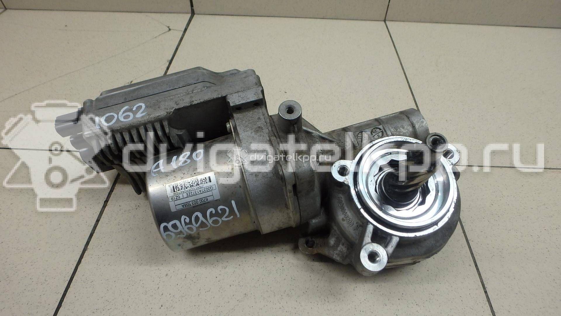 Фото Серводвигатель рулевой рейки  2469005616 для mercedes benz A180/200/250 W176 {forloop.counter}}