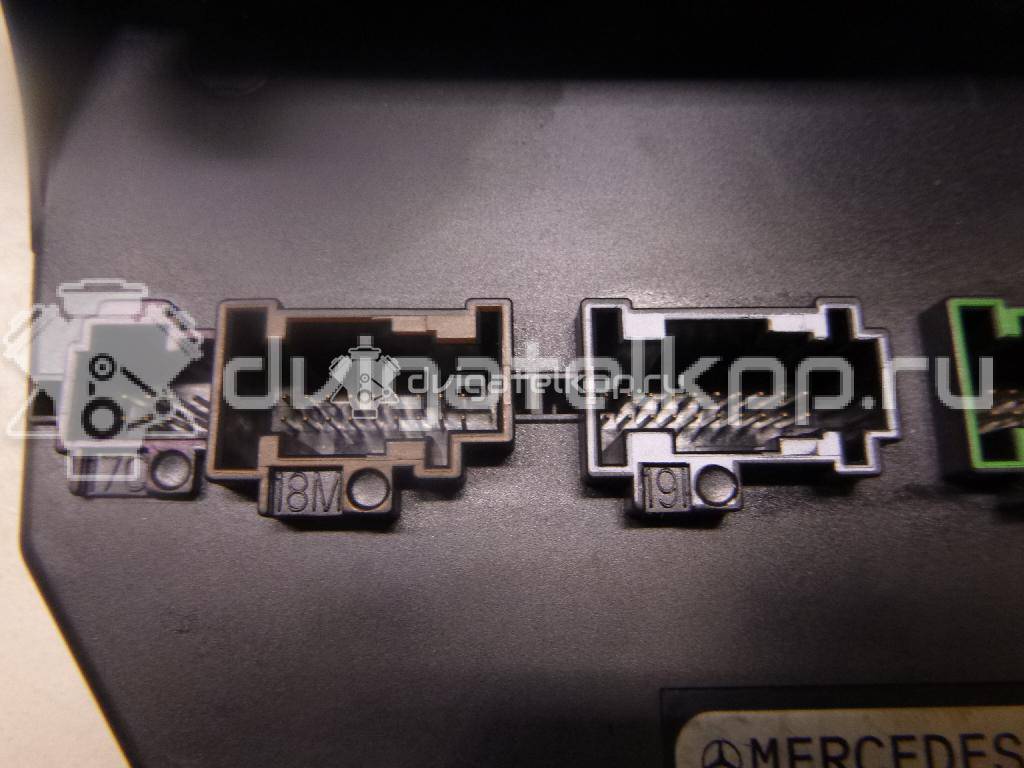 Фото Блок предохранителей  2319001507 для mercedes benz GLK-Class X204 {forloop.counter}}