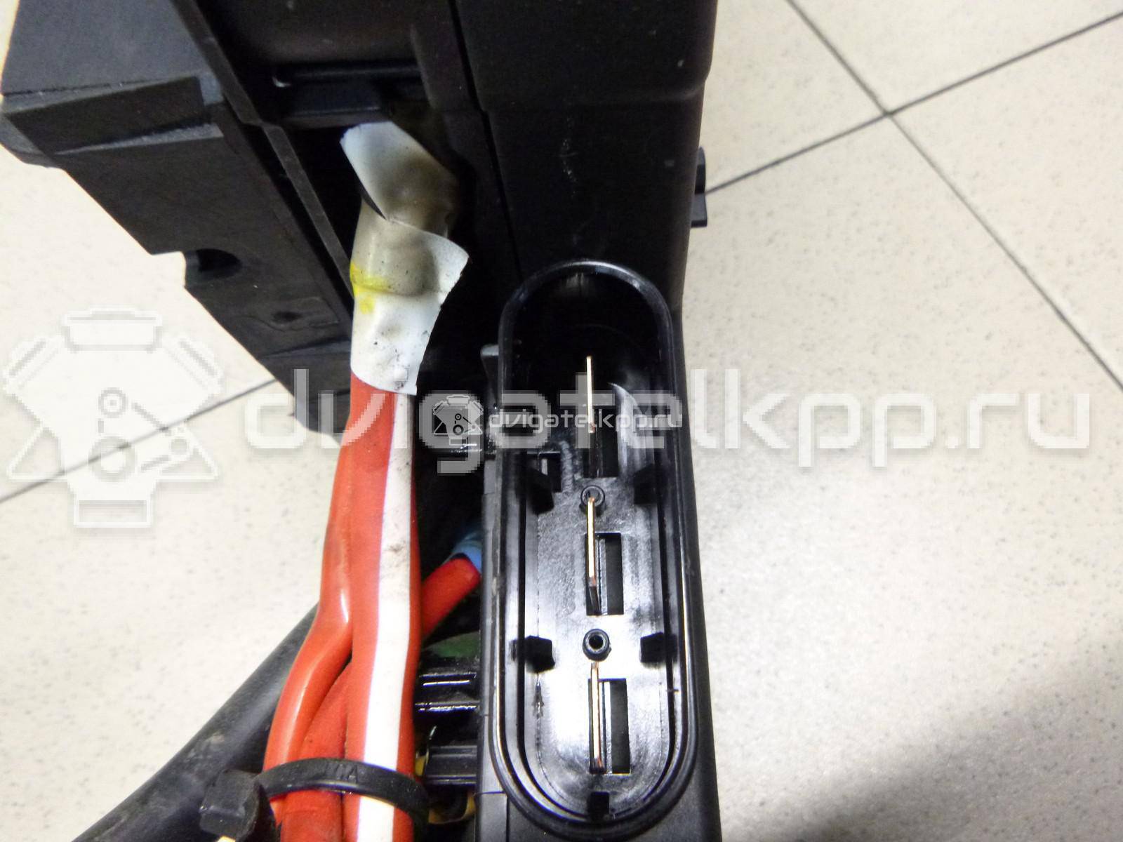 Фото Блок предохранителей  2075402750 для mercedes benz GLK-Class X204 {forloop.counter}}