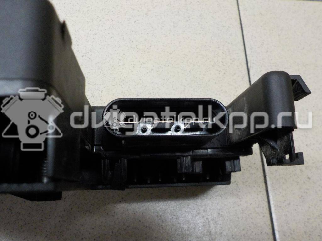 Фото Блок предохранителей  2075402750 для mercedes benz GLK-Class X204 {forloop.counter}}