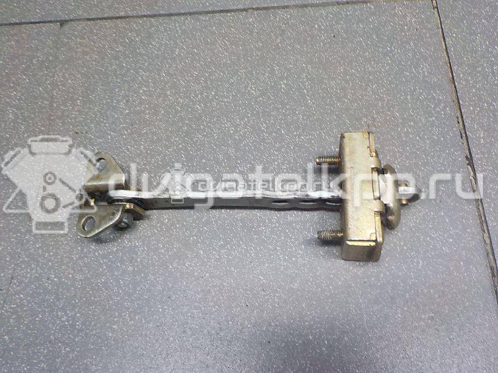 Фото Ограничитель двери  9017200716 для mercedes benz Sprinter (901-905)/Sprinter Classic (909) {forloop.counter}}