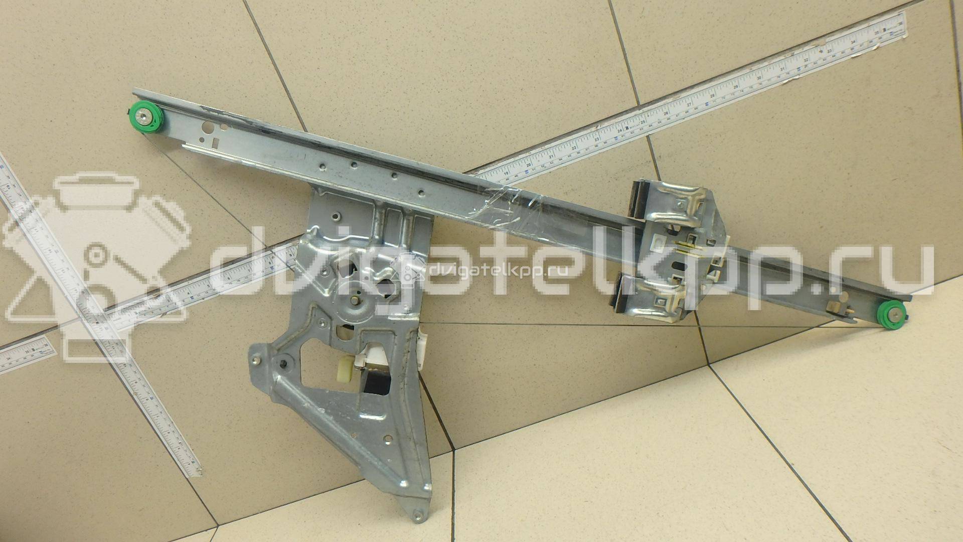 Фото Стеклоподъемник электр. передний левый  9067200046 для mercedes benz Sprinter (906) {forloop.counter}}