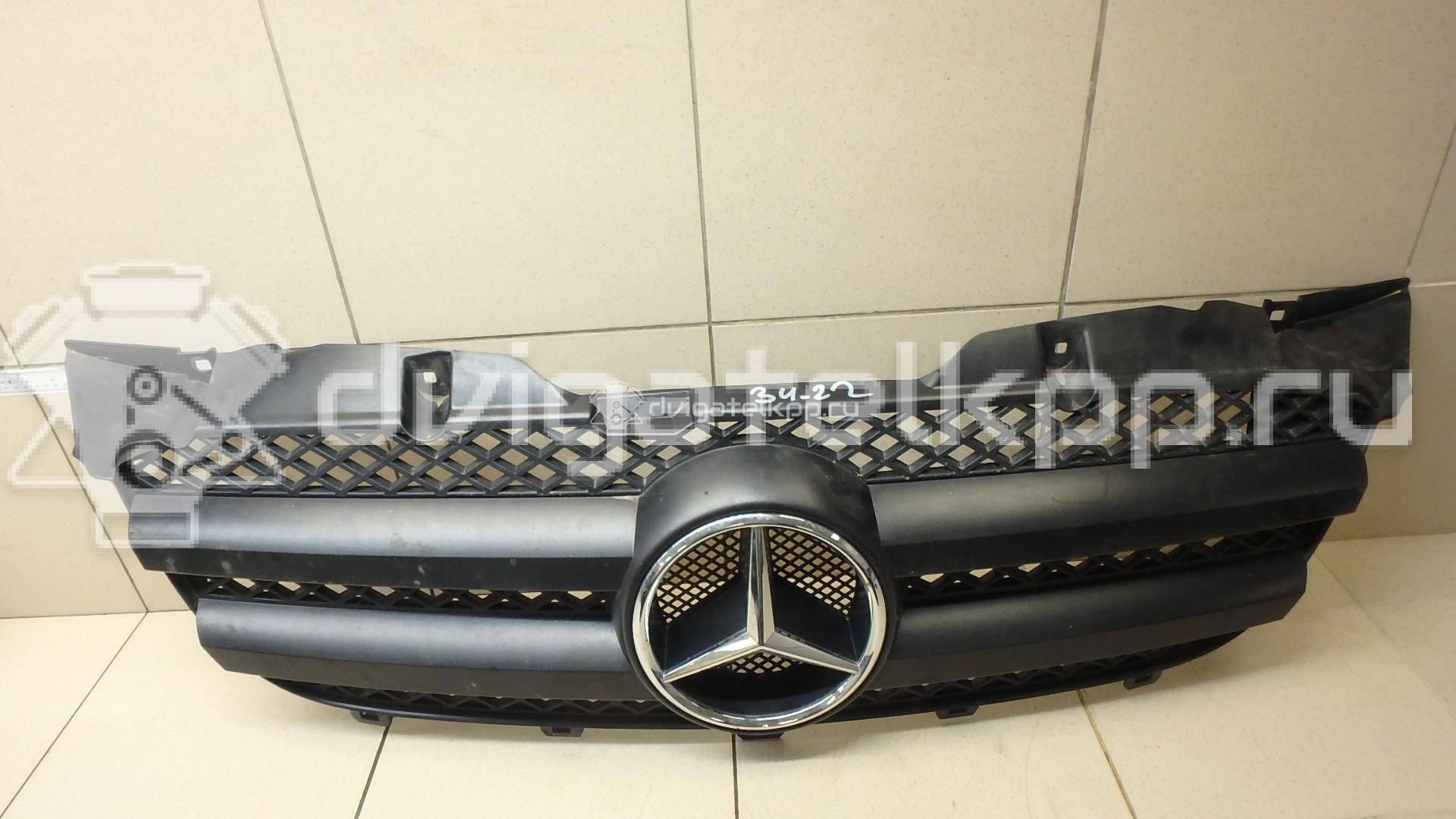 Фото Решетка радиатора  90688003859051 для mercedes benz Sprinter (906) {forloop.counter}}
