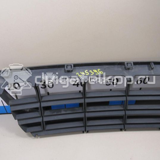 Фото Решетка в бампер центральная  2E0807835A для mercedes benz Sprinter (906)