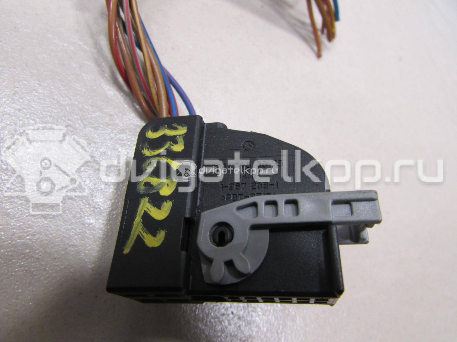 Фото Разъем  0015450073 для mercedes benz W203 {forloop.counter}}