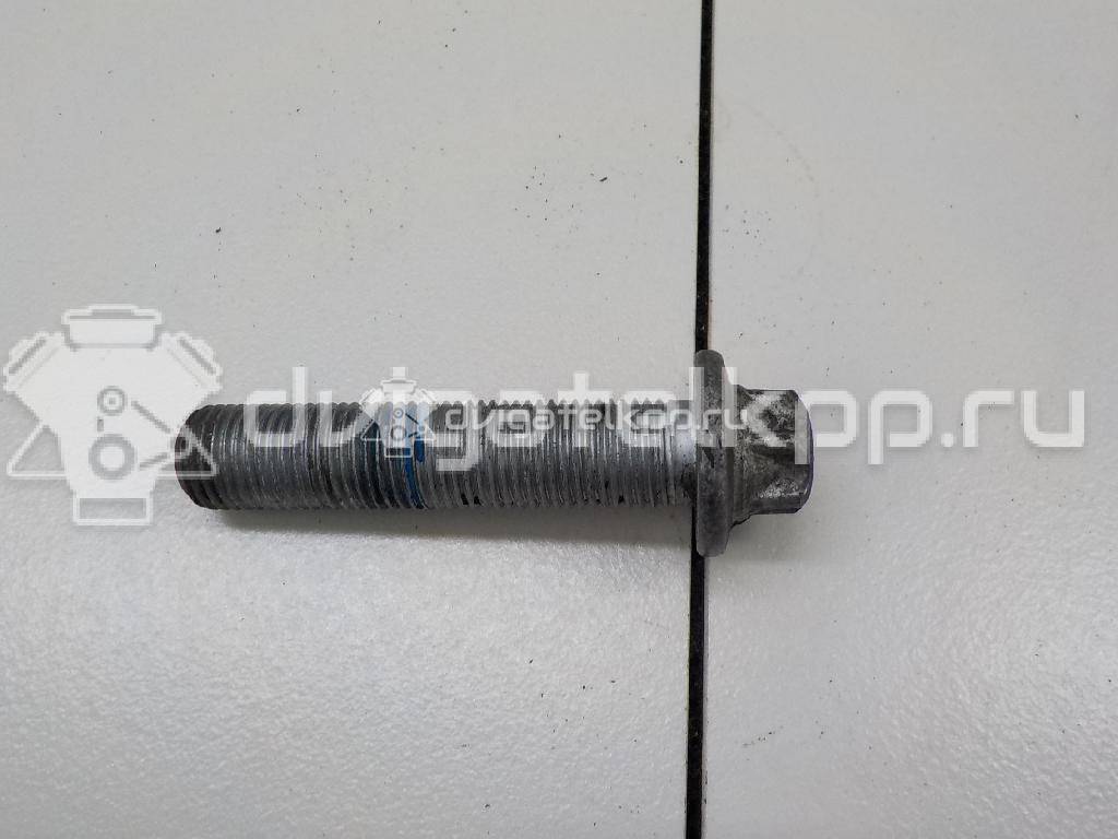 Фото Болт  0019902603 для mercedes benz W211 E-Klasse {forloop.counter}}