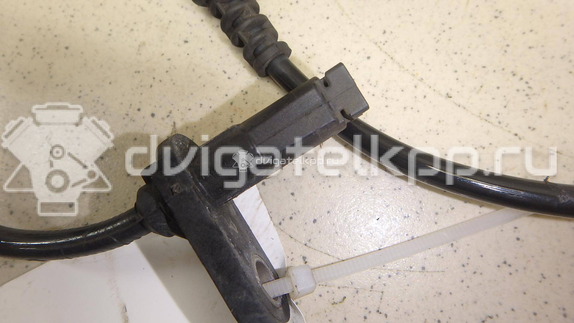 Фото Датчик ABS передний  2115403117 для mercedes benz W211 E-Klasse {forloop.counter}}
