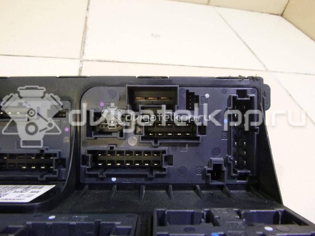 Фото Блок предохранителей  2115453801 для mercedes benz W211 E-Klasse {forloop.counter}}