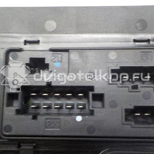 Фото Блок предохранителей  2115453801 для mercedes benz W211 E-Klasse