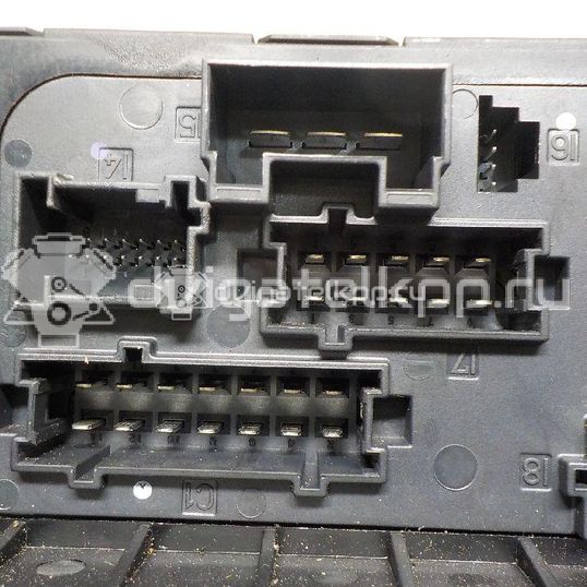 Фото Блок предохранителей  2115453901 для mercedes benz W211 E-Klasse