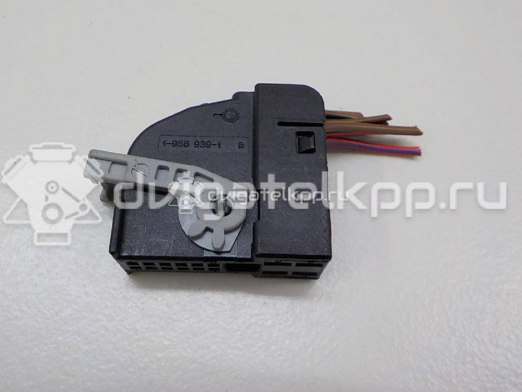 Фото Разъем  0015450073 для mercedes benz W212 E-Klasse {forloop.counter}}