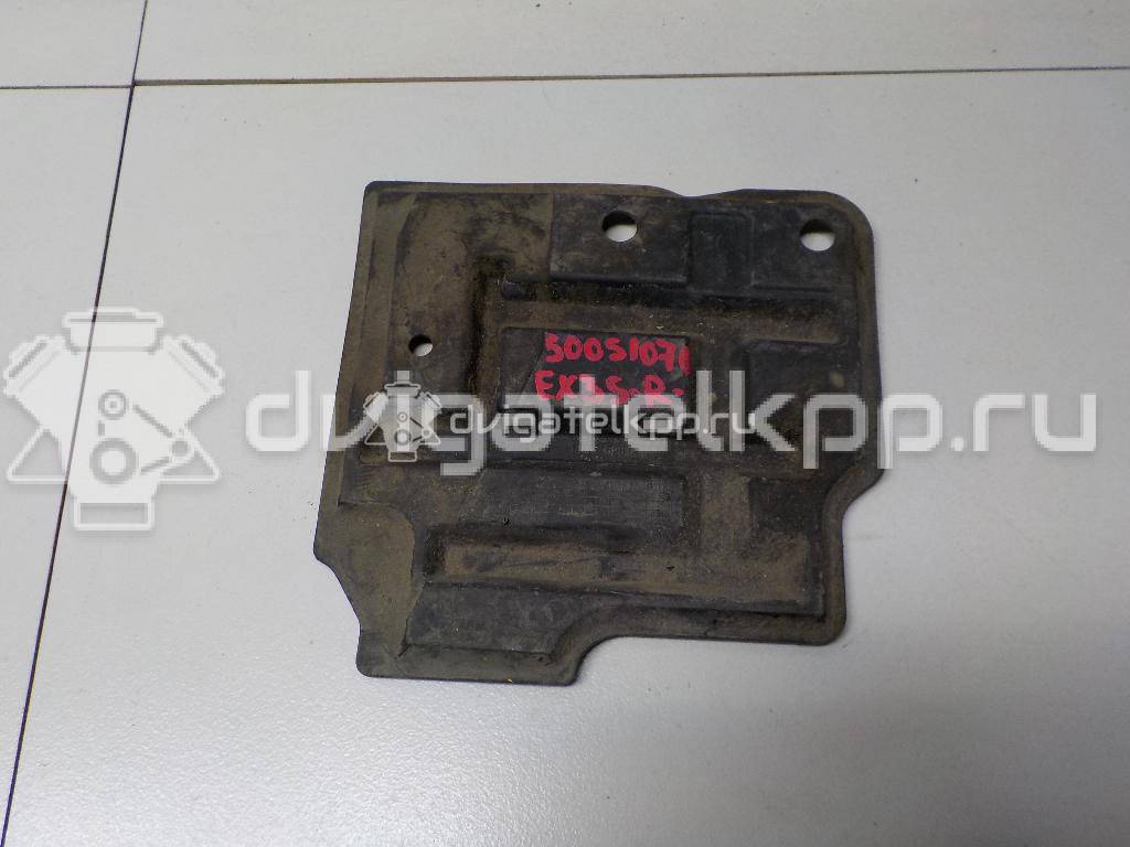 Фото Пыльник двигателя боковой правый для двигателя VQ37VHR для Infiniti / Mitsubishi / Nissan 333 л.с 24V 3.7 л бензин 63832JK500 {forloop.counter}}