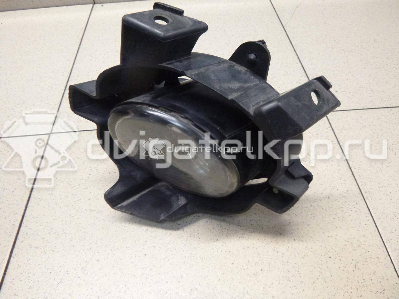 Фото Фара противотуманная левая  261558990A для Nissan X-Trail / Primera / Almera / Micra / Qashqai {forloop.counter}}