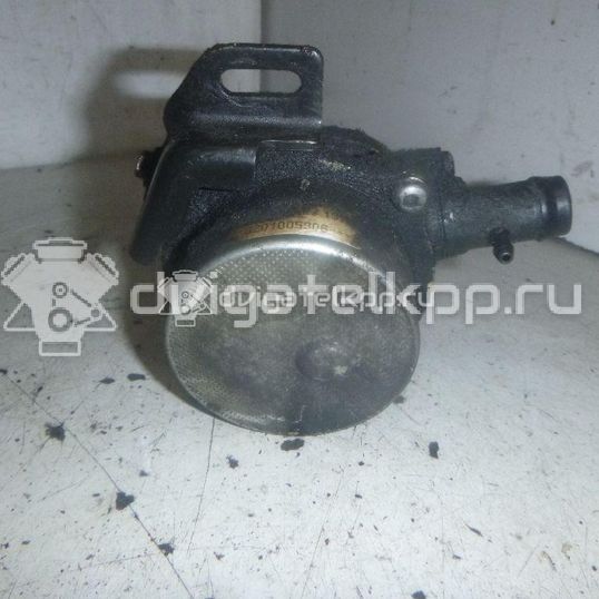 Фото Насос вакуумный  8201005306 для nissan Micra (K12E)