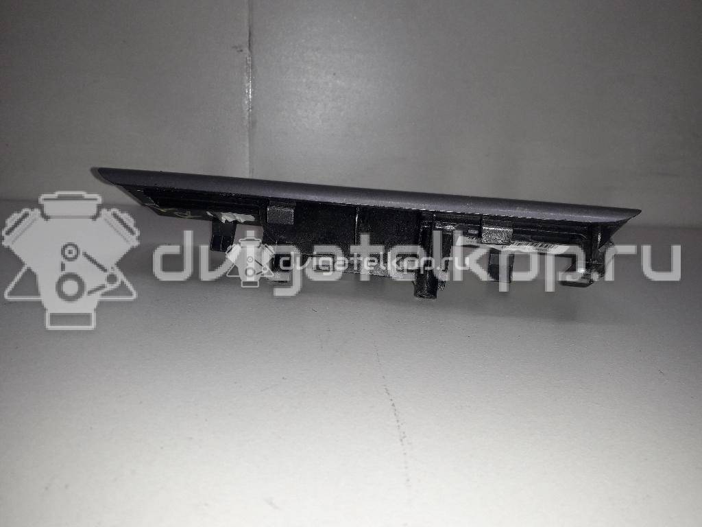 Фото Накладка блока управления стеклоподъемниками  80960EB670 для nissan Navara (D40) {forloop.counter}}