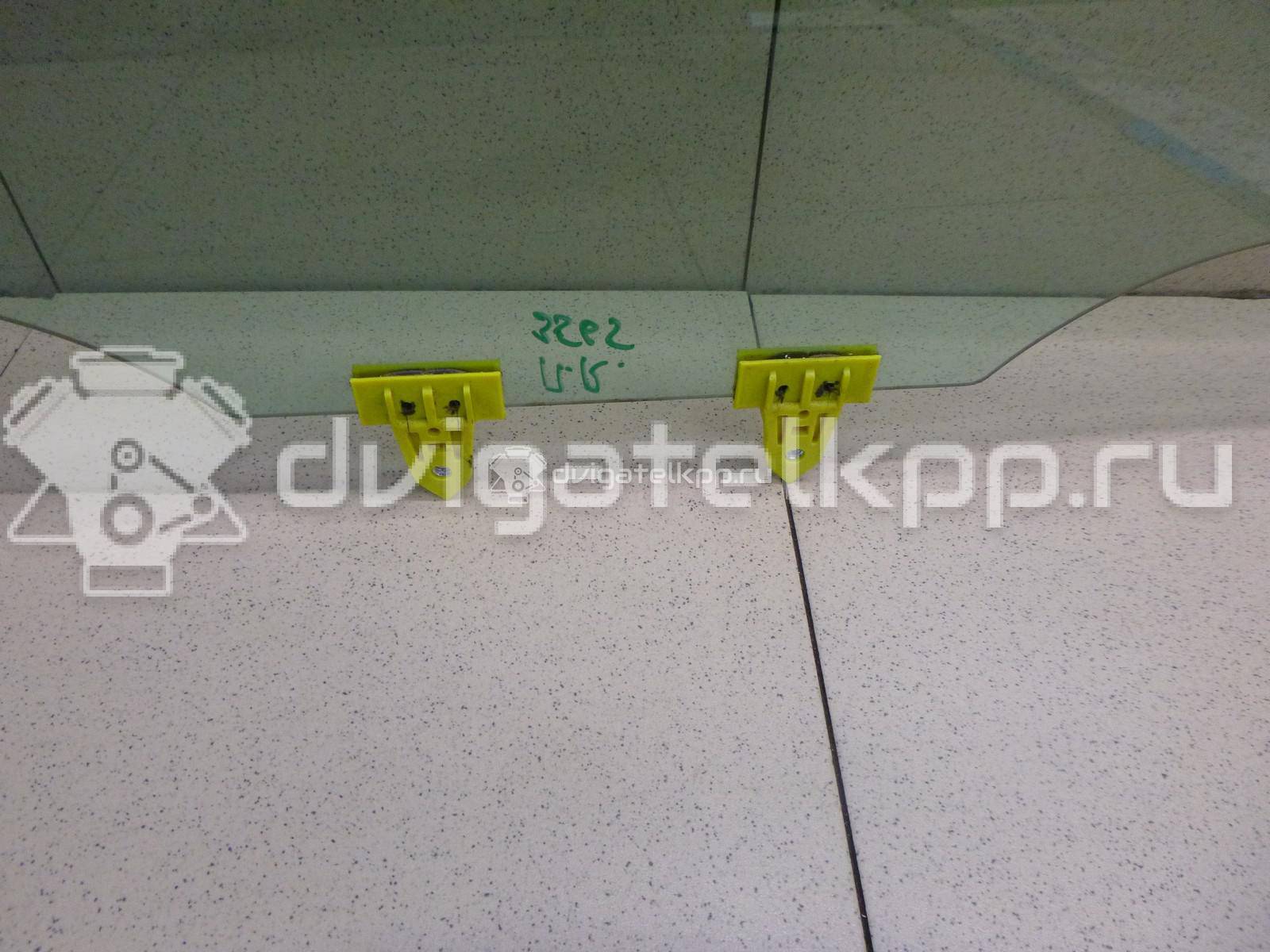 Фото Стекло двери передней правой  803009u000 для Nissan Note {forloop.counter}}