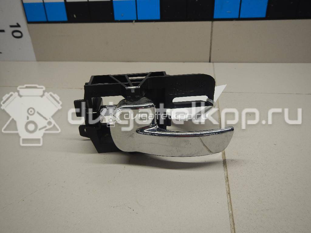 Фото Ручка двери внутренняя левая  80671JD00E для Nissan Qashqai {forloop.counter}}