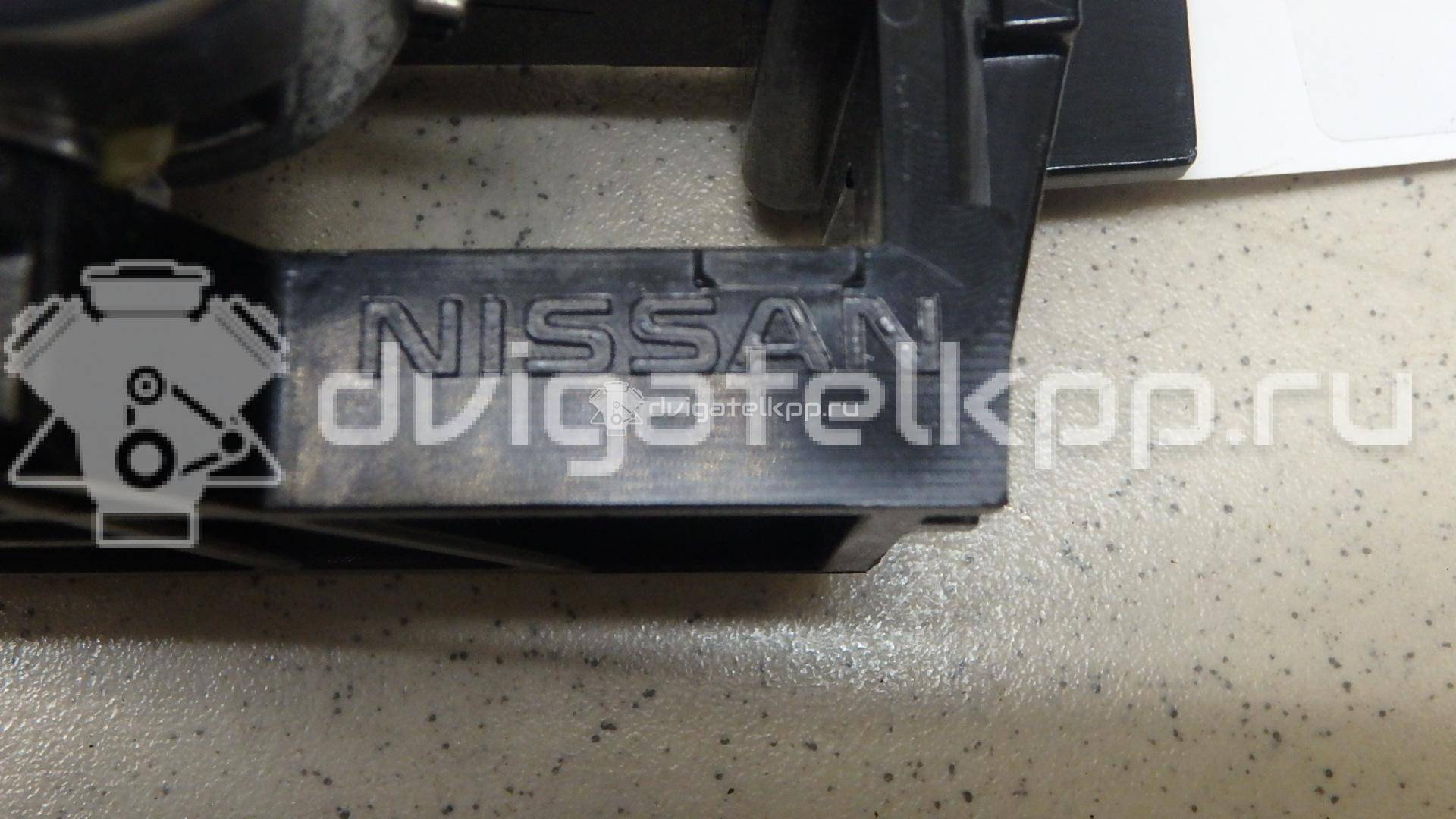 Фото Ручка двери внутренняя левая  80671JD00E для Nissan Qashqai {forloop.counter}}