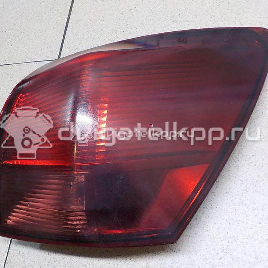 Фото Фонарь задний наружный правый  26554JD00A для Nissan Qashqai