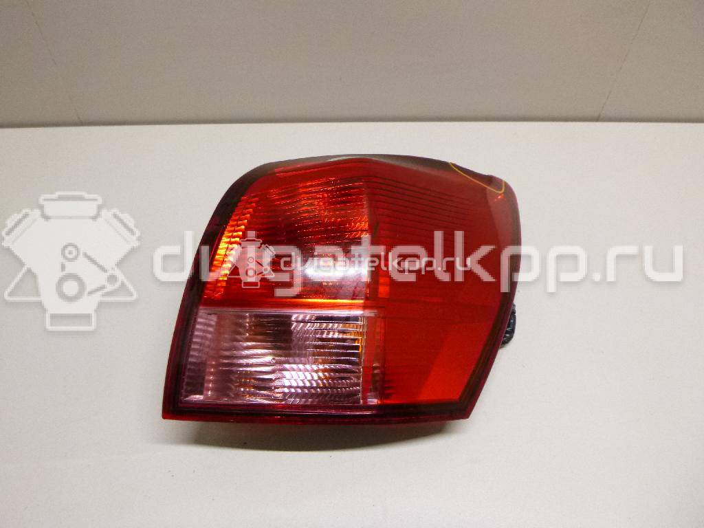 Фото Фонарь задний наружный правый  26554jd00a для Nissan Qashqai {forloop.counter}}