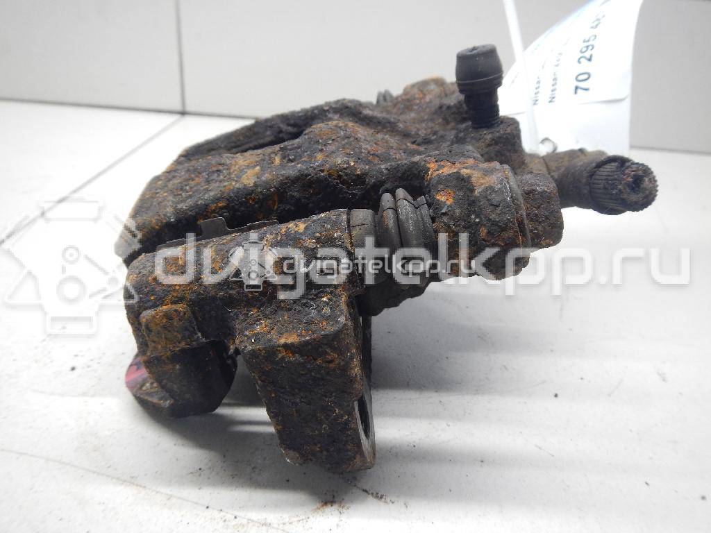 Фото Суппорт тормозной задний правый  44001EM11A для Nissan Tiida / Qashqai / Cube Z12 / Juke F15 / Pulsar C13 {forloop.counter}}