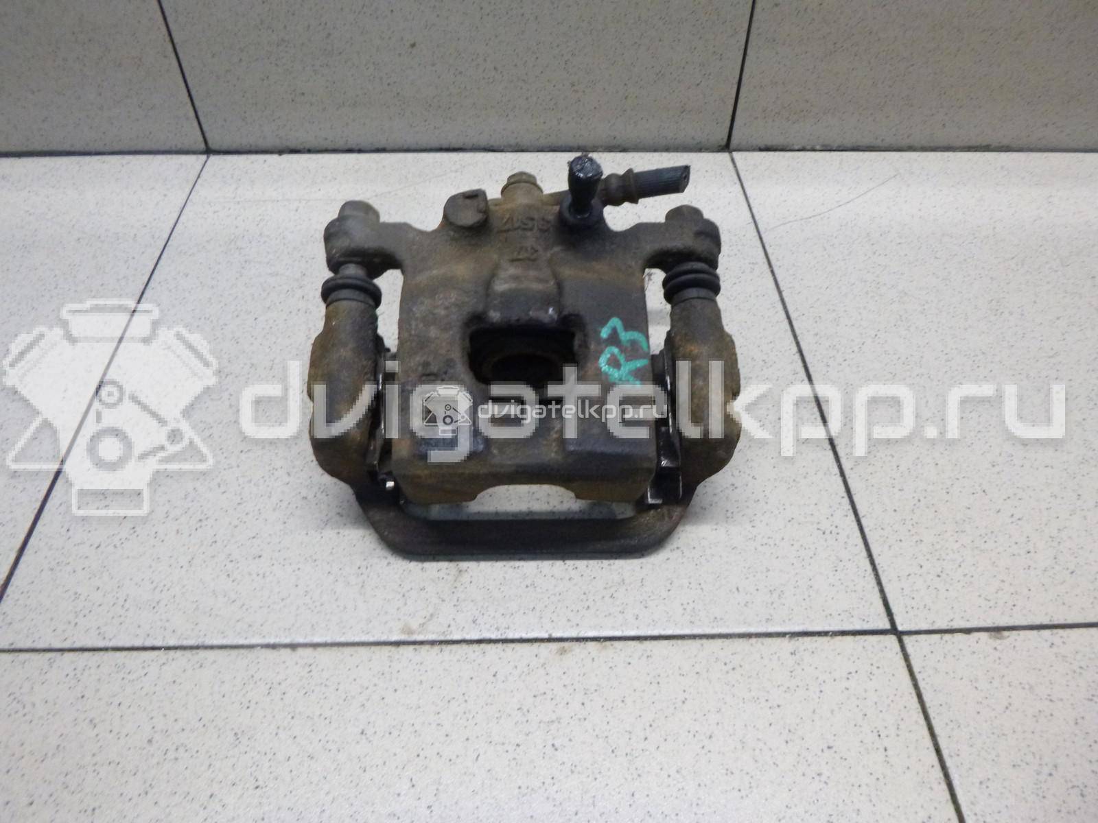 Фото Суппорт тормозной задний правый  44001EM11A для Nissan Tiida / Qashqai / Cube Z12 / Juke F15 / Pulsar C13 {forloop.counter}}