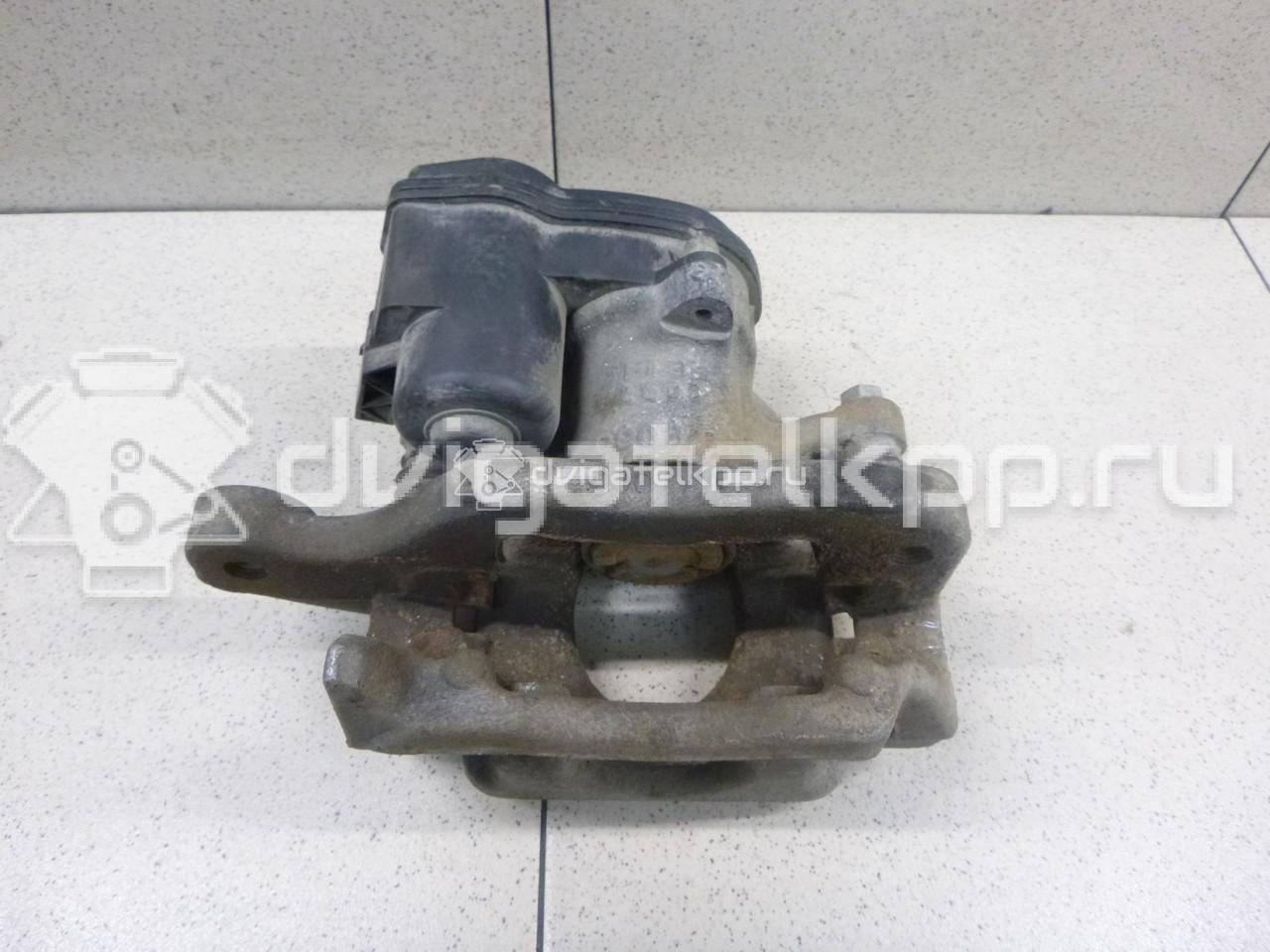 Фото Суппорт тормозной задний правый  440014EA0A для Nissan Qashqai {forloop.counter}}