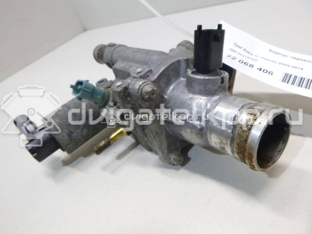 Фото Корпус термостата для двигателя Z 16 XE для Opel / Chevrolet / Vauxhall 101 л.с 16V 1.6 л бензин 55559594 {forloop.counter}}