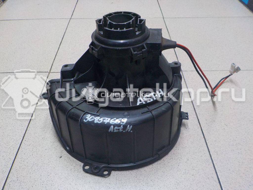 Фото Моторчик отопителя  1845099 для Opel Astra / Zafira {forloop.counter}}
