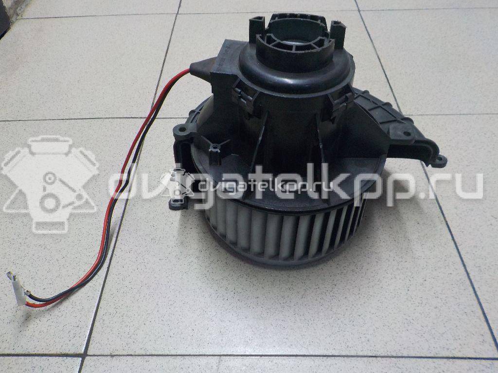 Фото Моторчик отопителя  1845099 для Opel Astra / Zafira {forloop.counter}}