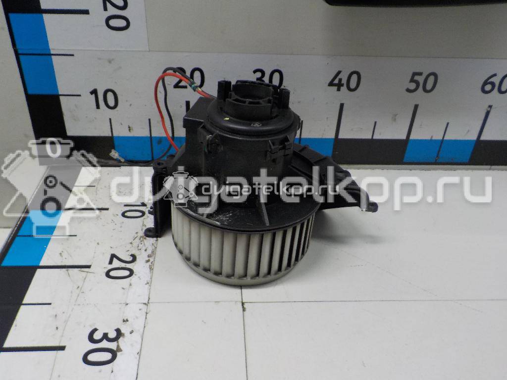 Фото Моторчик отопителя  93181056 для Opel Astra / Zafira {forloop.counter}}