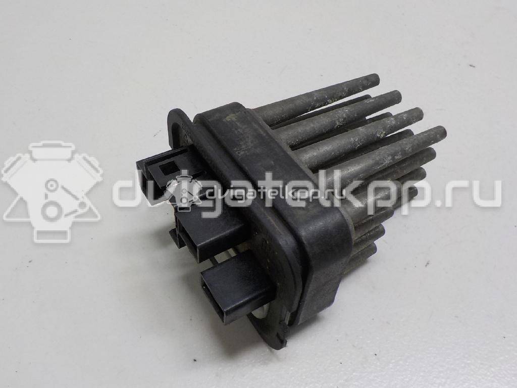 Фото Резистор отопителя  90566802 для Opel Astra / Corsa / Combo / Omega , / Zafira {forloop.counter}}