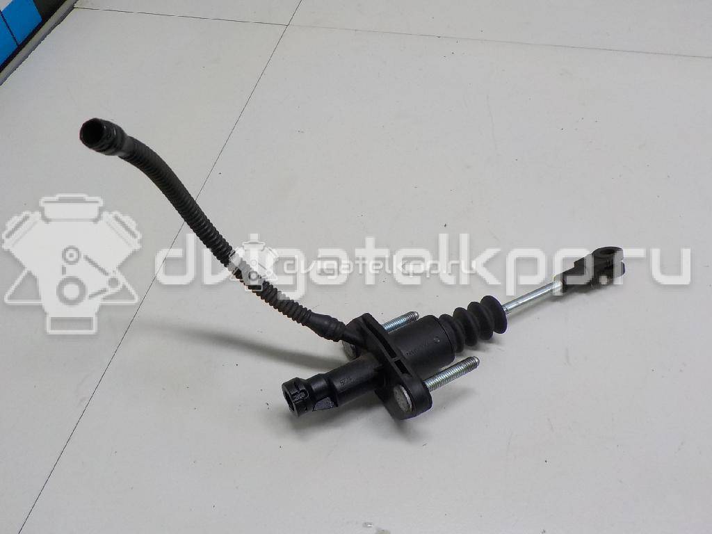 Фото Цилиндр сцепления главный  90523769 для Opel Astra / Zafira {forloop.counter}}