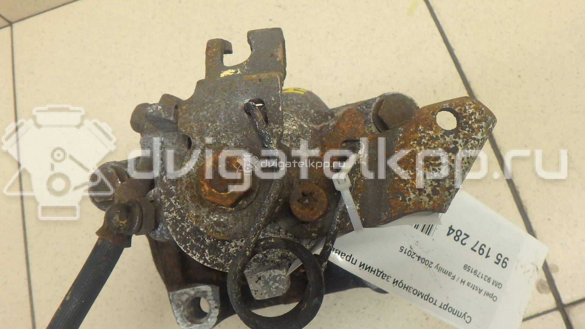 Фото Суппорт тормозной задний правый  93179159 для Opel Tigra / Astra / Corsa / Combo / Omega , {forloop.counter}}