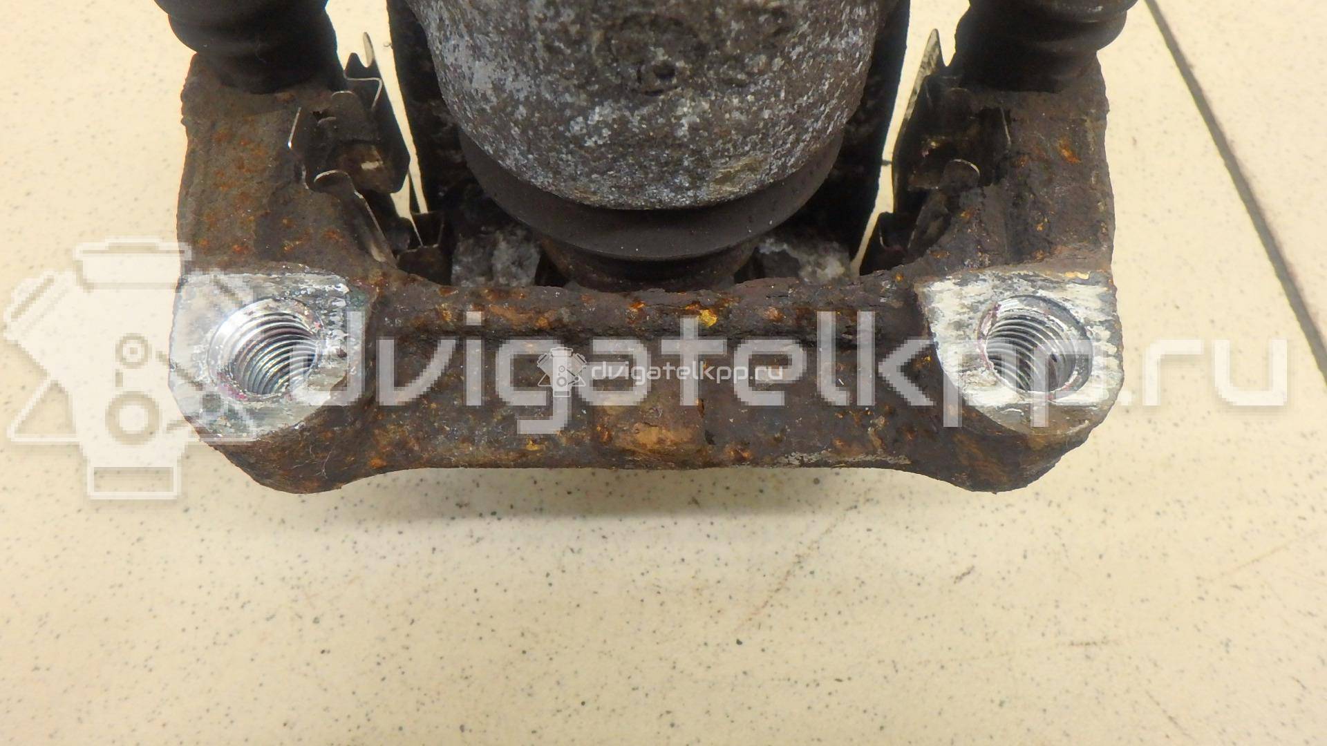 Фото Суппорт тормозной задний правый  93179159 для Opel Tigra / Astra / Corsa / Combo / Omega , {forloop.counter}}